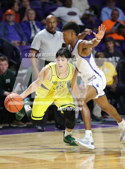 Thumbnail 2 in IMG Academy vs. Mountain Brook (City of Palms Classic) photogallery.