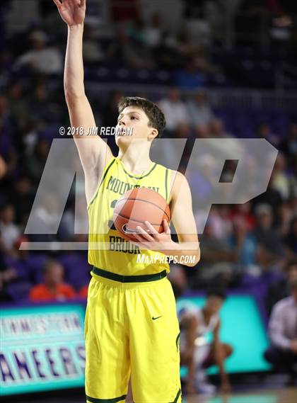 Thumbnail 2 in IMG Academy vs. Mountain Brook (City of Palms Classic) photogallery.