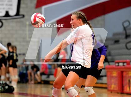 Thumbnail 2 in Bonita Vista vs Foothills Christian (Sweetwater Prime Sports Tournament) photogallery.