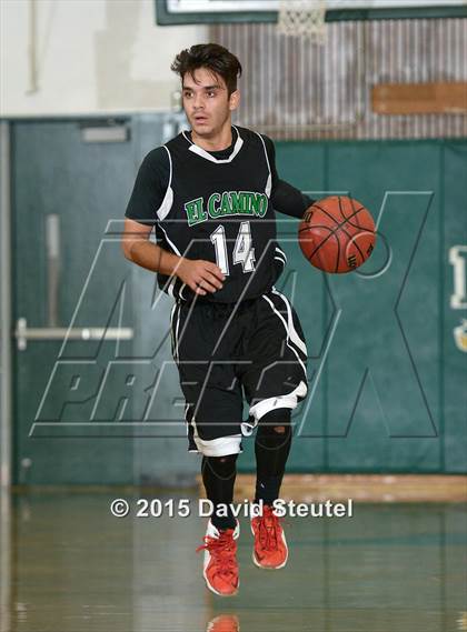 Thumbnail 2 in El Camino vs. Kennedy (Jack Scott Tournament) photogallery.