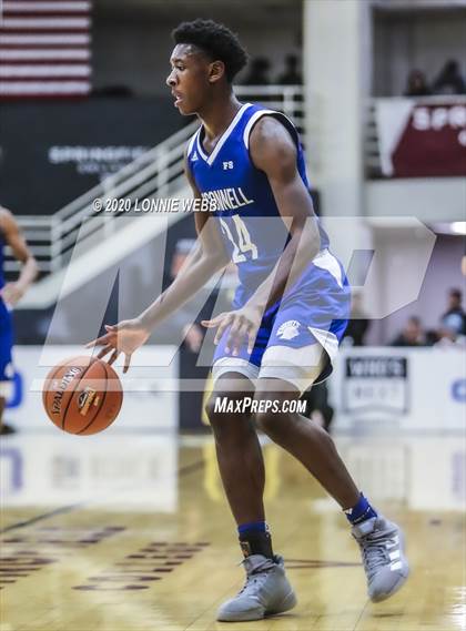 Thumbnail 3 in Mater Dei vs. Bishop O'Connell (Spalding Hoophall Classic) photogallery.