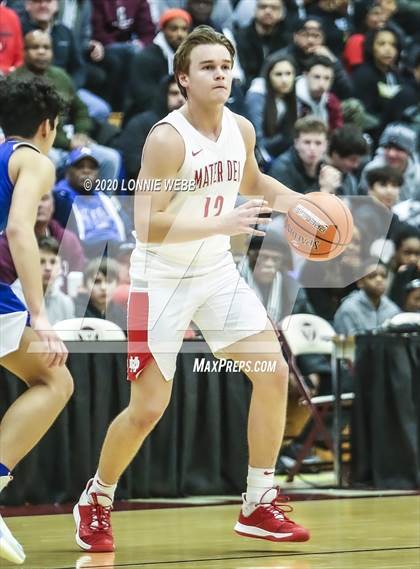 Thumbnail 1 in Mater Dei vs. Bishop O'Connell (Spalding Hoophall Classic) photogallery.