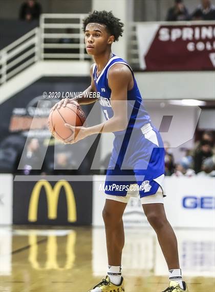 Thumbnail 1 in Mater Dei vs. Bishop O'Connell (Spalding Hoophall Classic) photogallery.