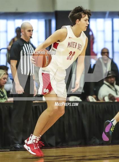 Thumbnail 2 in Mater Dei vs. Bishop O'Connell (Spalding Hoophall Classic) photogallery.