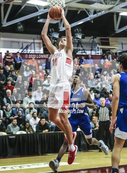 Thumbnail 3 in Mater Dei vs. Bishop O'Connell (Spalding Hoophall Classic) photogallery.
