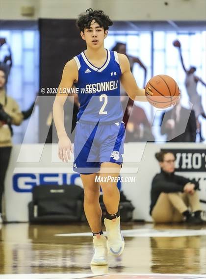 Thumbnail 3 in Mater Dei vs. Bishop O'Connell (Spalding Hoophall Classic) photogallery.