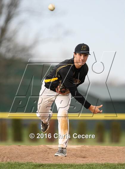 Thumbnail 3 in Honeoye Falls-Lima @ Churchville-Chili photogallery.
