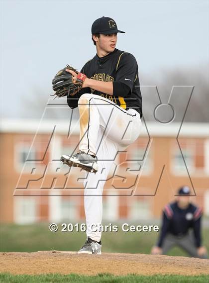 Thumbnail 2 in Honeoye Falls-Lima @ Churchville-Chili photogallery.