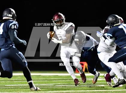 Thumbnail 1 in Peoria @ Hillcrest (IHSA Class 5A 1st Round Playoff) photogallery.