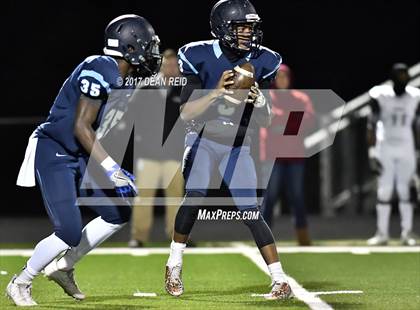 Thumbnail 3 in Peoria @ Hillcrest (IHSA Class 5A 1st Round Playoff) photogallery.