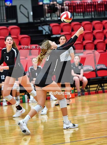 Thumbnail 1 in Hebron @ Coppell photogallery.