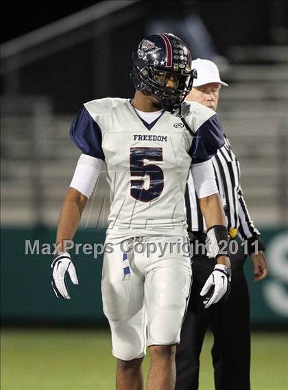 Thumbnail 2 in Freedom @ De La Salle (CIF NCS D1 Playoffs) photogallery.