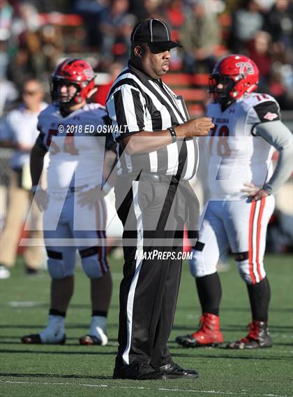 Thumbnail 3 in St. Helena @ Salesian College Preparatory (CIF NCS D5 Quarterfinal) photogallery.