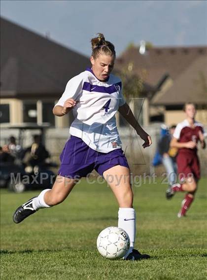 Thumbnail 1 in Viewmont vs Riverton (Utah 5A State Tournament) photogallery.