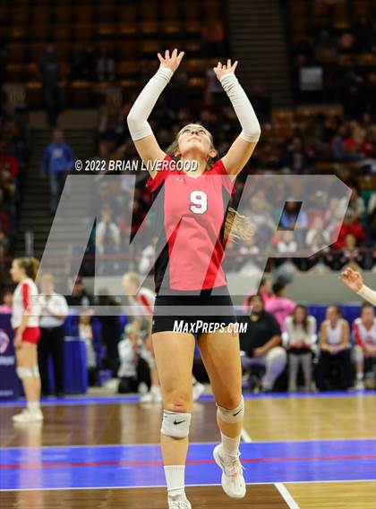 Thumbnail 1 in Kit Carson vs. La Veta (CHSAA 1A State Championship Round 1) photogallery.