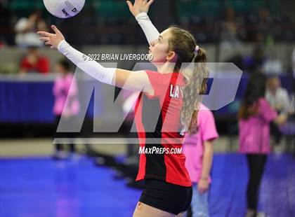 Thumbnail 2 in Kit Carson vs. La Veta (CHSAA 1A State Championship Round 1) photogallery.