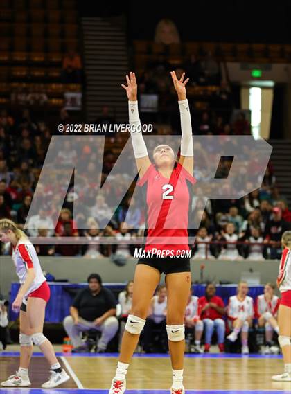 Thumbnail 1 in Kit Carson vs. La Veta (CHSAA 1A State Championship Round 1) photogallery.