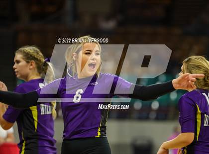 Thumbnail 3 in Kit Carson vs. La Veta (CHSAA 1A State Championship Round 1) photogallery.