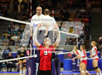 Thumbnail 1 in Kit Carson vs. La Veta (CHSAA 1A State Championship Round 1) photogallery.