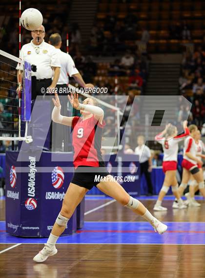 Thumbnail 1 in Kit Carson vs. La Veta (CHSAA 1A State Championship Round 1) photogallery.