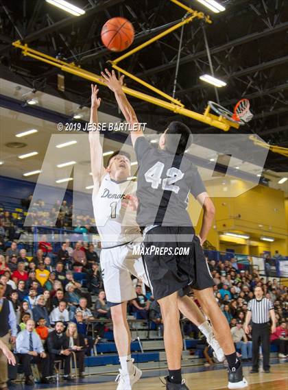 Thumbnail 3 in Capital @ Santa Fe (NMAA 5A District Playoff) photogallery.