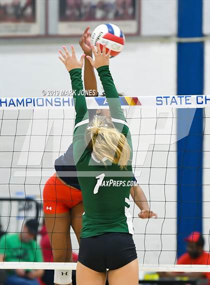 Thumbnail 1 in Scottsdale Christian Academy vs. Thatcher (AIA 2A Final) photogallery.