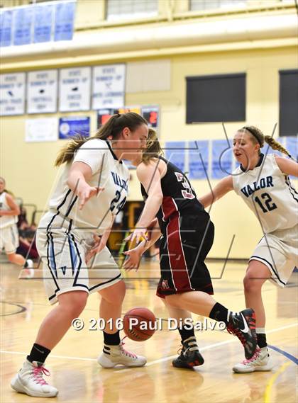 Thumbnail 1 in Fort Morgan @ Valor Christian CHSAA 4A 1st Round) photogallery.