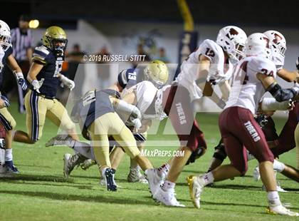 Thumbnail 2 in Tuttle vs Kingfisher photogallery.