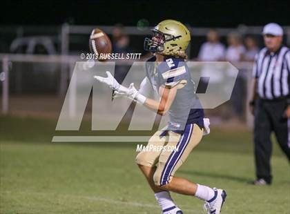 Thumbnail 2 in Tuttle vs Kingfisher photogallery.