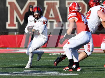 Thumbnail 2 in Huntley vs Marist (IHSA Class 8A 2nd Round Playoff) photogallery.