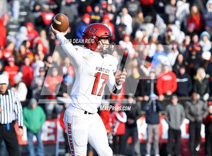 Thumbnail 3 in Huntley vs Marist (IHSA Class 8A 2nd Round Playoff) photogallery.