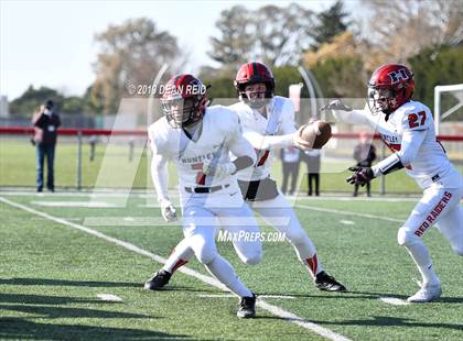 Thumbnail 3 in Huntley vs Marist (IHSA Class 8A 2nd Round Playoff) photogallery.