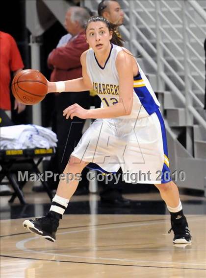Thumbnail 2 in Agoura vs. Inglewood (CIF SS D3AA Final) photogallery.