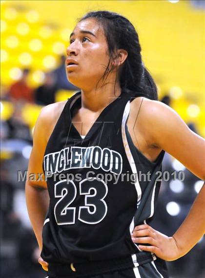 Thumbnail 2 in Agoura vs. Inglewood (CIF SS D3AA Final) photogallery.