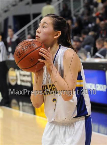 Thumbnail 3 in Agoura vs. Inglewood (CIF SS D3AA Final) photogallery.