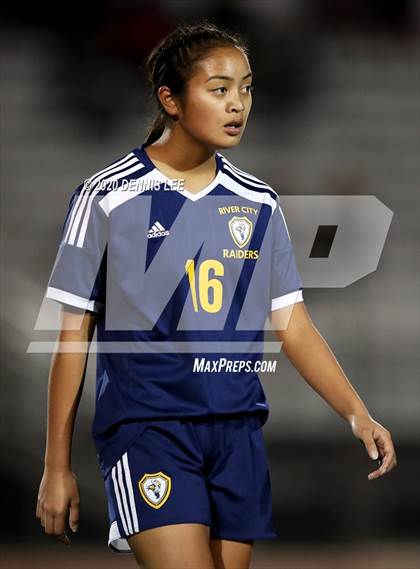 Thumbnail 3 in Folsom vs. River City (CIF SJS D1 Playoffs) photogallery.