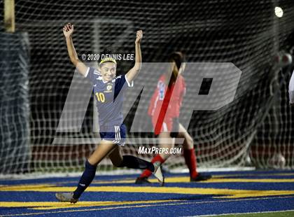 Thumbnail 3 in Folsom vs. River City (CIF SJS D1 Playoffs) photogallery.