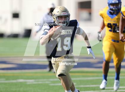 Thumbnail 3 in Notre Dame (SO) @ Bishop Amat photogallery.