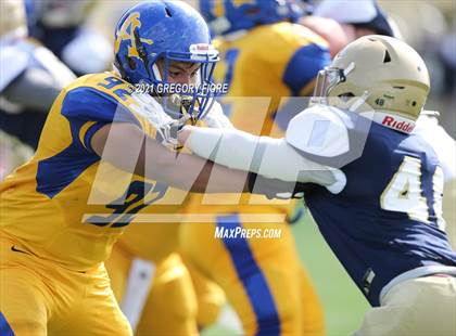 Thumbnail 3 in Notre Dame (SO) @ Bishop Amat photogallery.