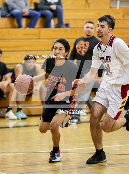 Thumbnail 1 in Selma vs. Tulare Union photogallery.