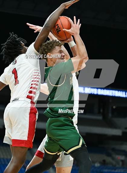 Thumbnail 2 in Cole vs Hitchcock (UIL 3A State Semifinal) photogallery.