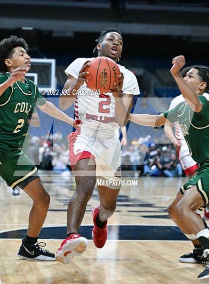 Thumbnail 3 in Cole vs Hitchcock (UIL 3A State Semifinal) photogallery.