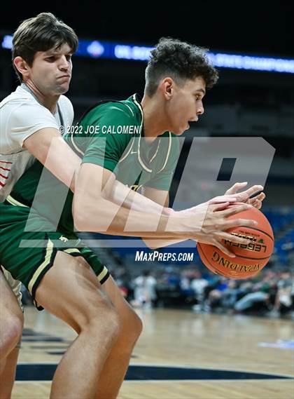 Thumbnail 1 in Cole vs Hitchcock (UIL 3A State Semifinal) photogallery.