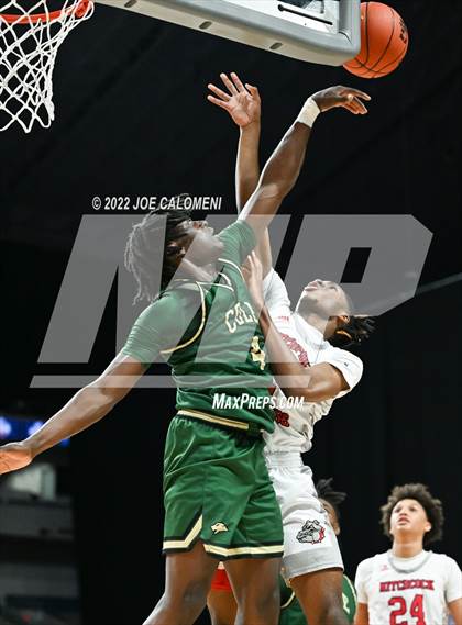 Thumbnail 2 in Cole vs Hitchcock (UIL 3A State Semifinal) photogallery.