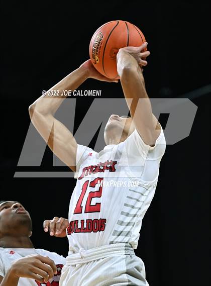 Thumbnail 2 in Cole vs Hitchcock (UIL 3A State Semifinal) photogallery.