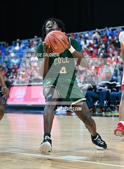 Thumbnail 3 in Cole vs Hitchcock (UIL 3A State Semifinal) photogallery.