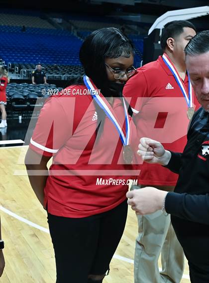 Thumbnail 1 in Cole vs Hitchcock (UIL 3A State Semifinal) photogallery.