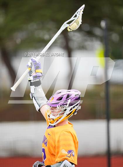 Thumbnail 3 in Bend vs Issaquah (Northwest Invitational) photogallery.