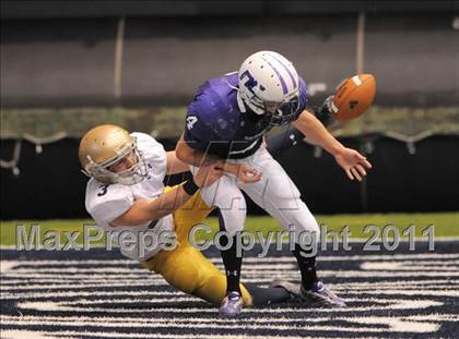 Thumbnail 3 in Yuma Catholic vs. Northwest Christian (AIA 2A State Final) photogallery.