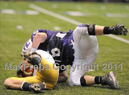 Thumbnail 3 in Yuma Catholic vs. Northwest Christian (AIA 2A State Final) photogallery.